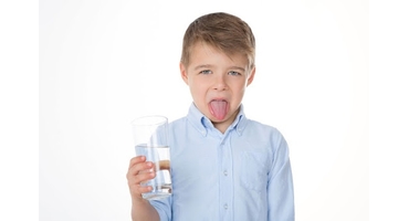 Nước khó uống, có mùi, vị lạ - Nguyên nhân và cách khắc phục